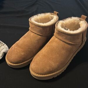 Ugg ultra mini